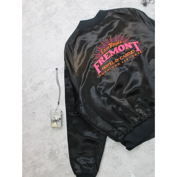 Vintage 80s Sam Boyd’s Fremont Hotel Las Vegas Bomber Jacket - Picture 5 of 5